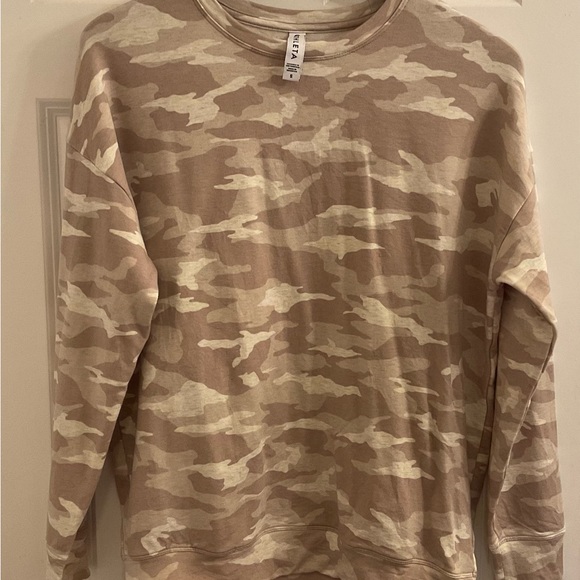 Athleta Studio to Street Oatmeal Camo Crewneck Sweatshirt - Small - Picture 3 of 7